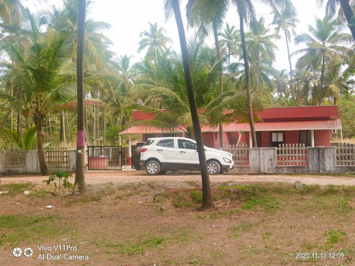 His Grace Sea View Cottages - Private Beach At Malpe ウドゥピ エクステリア 写真