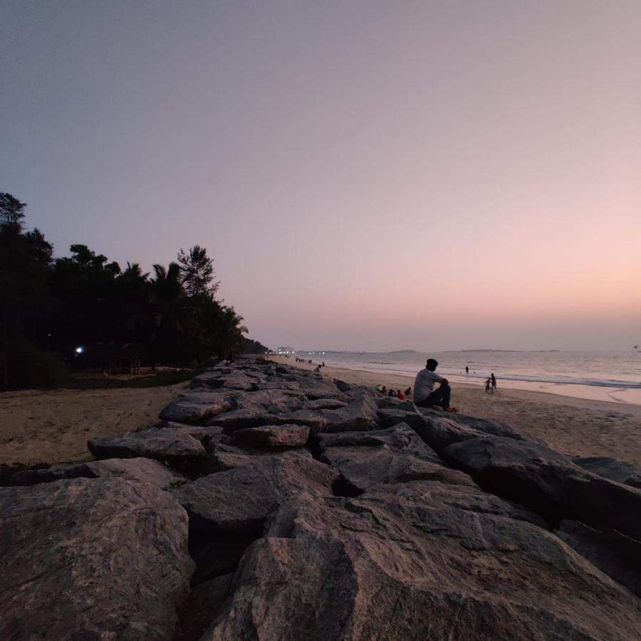 His Grace Sea View Cottages - Private Beach At Malpe ウドゥピ エクステリア 写真