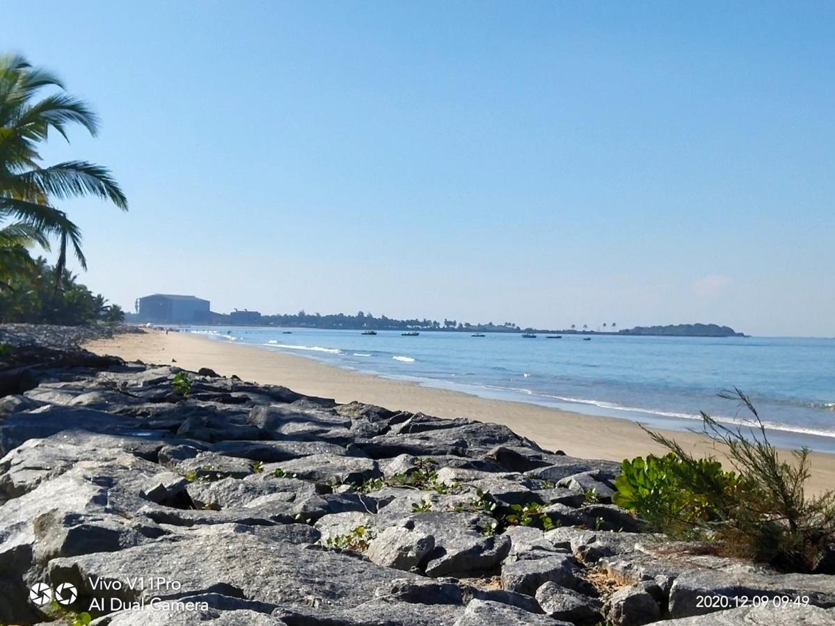 His Grace Sea View Cottages - Private Beach At Malpe ウドゥピ エクステリア 写真