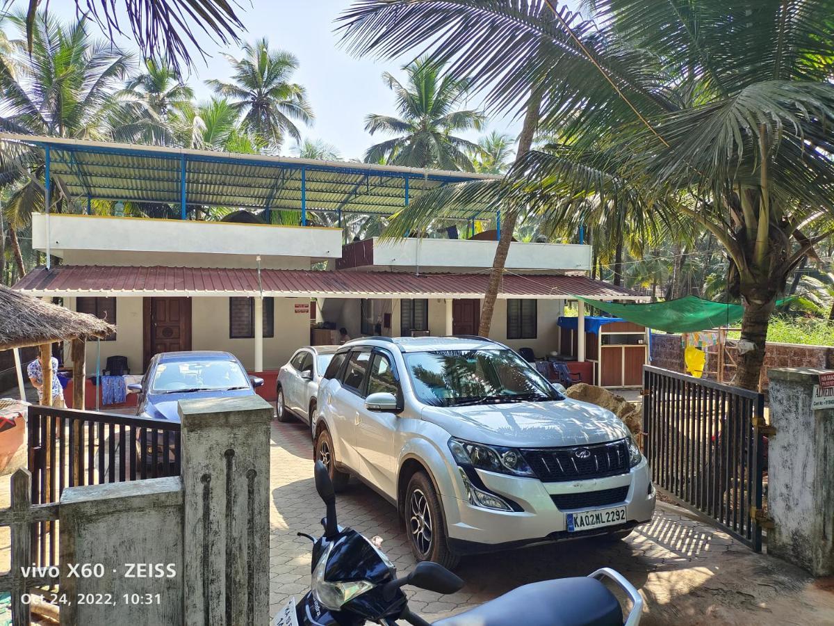 His Grace Sea View Cottages - Private Beach At Malpe ウドゥピ エクステリア 写真